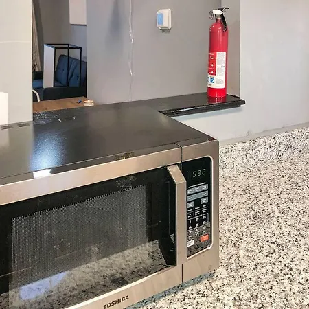 Garden Level 1Br Condo, Luxury Suite, 1Pm Check-In Wilmington Extérieur photo